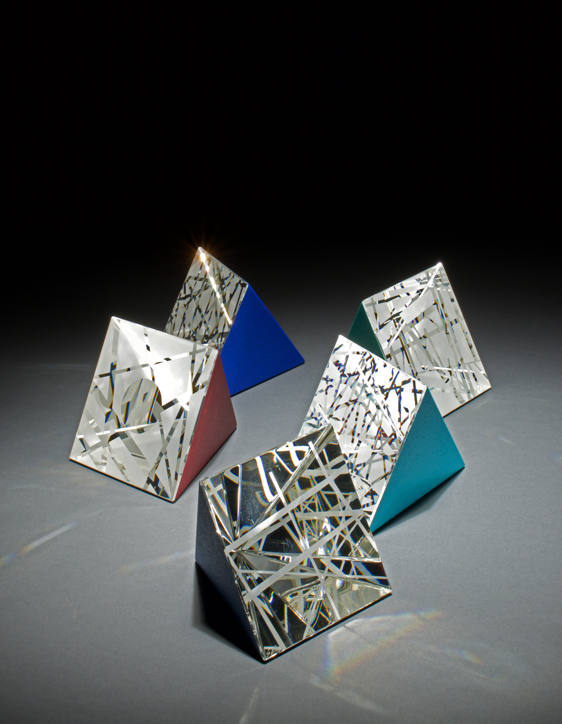 Direction No. II red, III aqua blue, mid blue, IV dark blue, V green, 